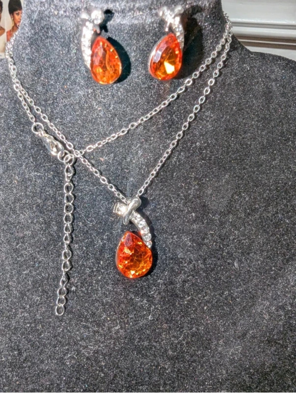 Dazzling Crystal Jewelry Set